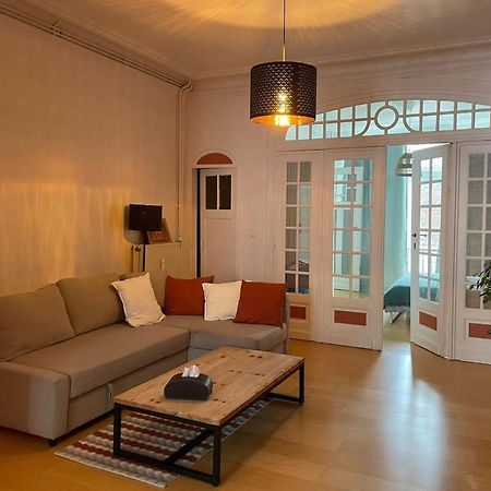 Appartement De Charme Dans Maison De Maitre Bruxelloise Brussels Exterior photo